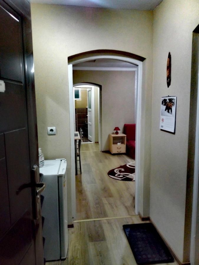Kiraly Apartman Георгени Екстериор снимка